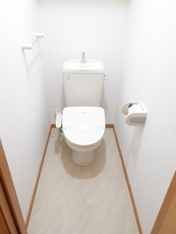 画像:外観・内観