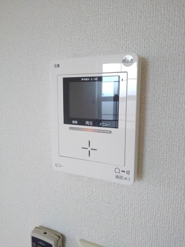 画像:外観・内観