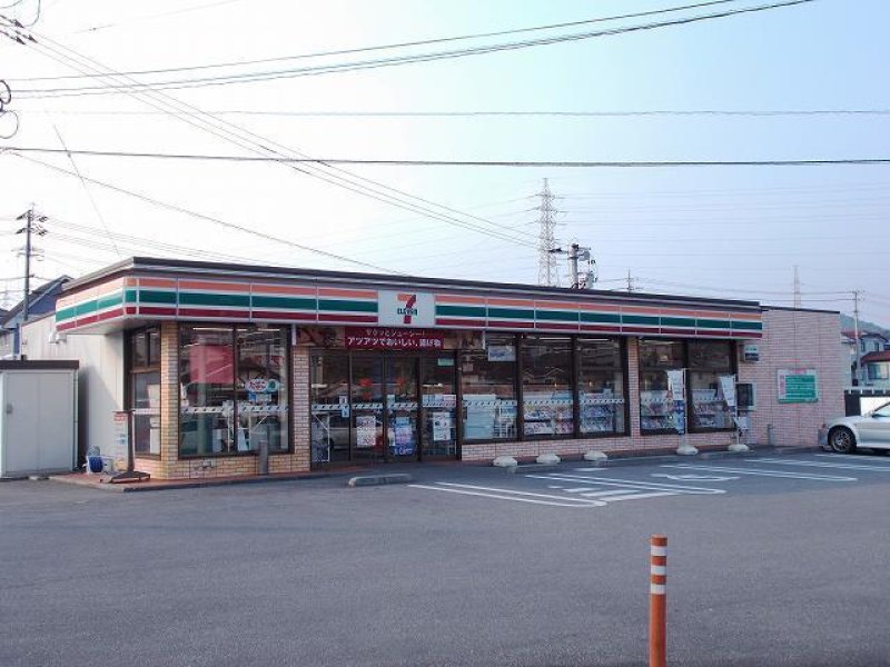 画像:外観・内観
