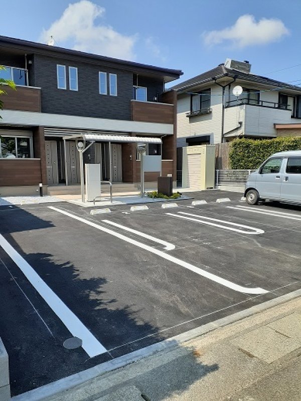 画像:外観・内観