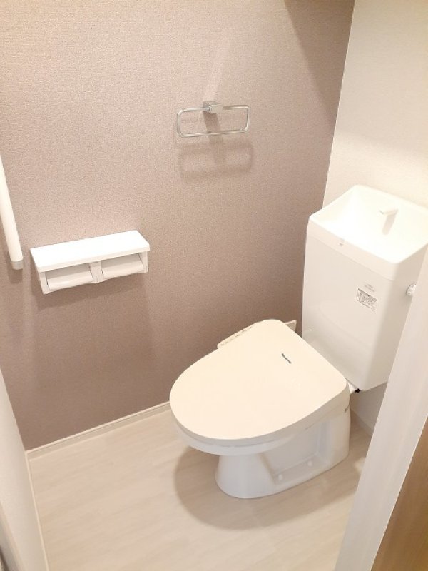 画像:外観・内観