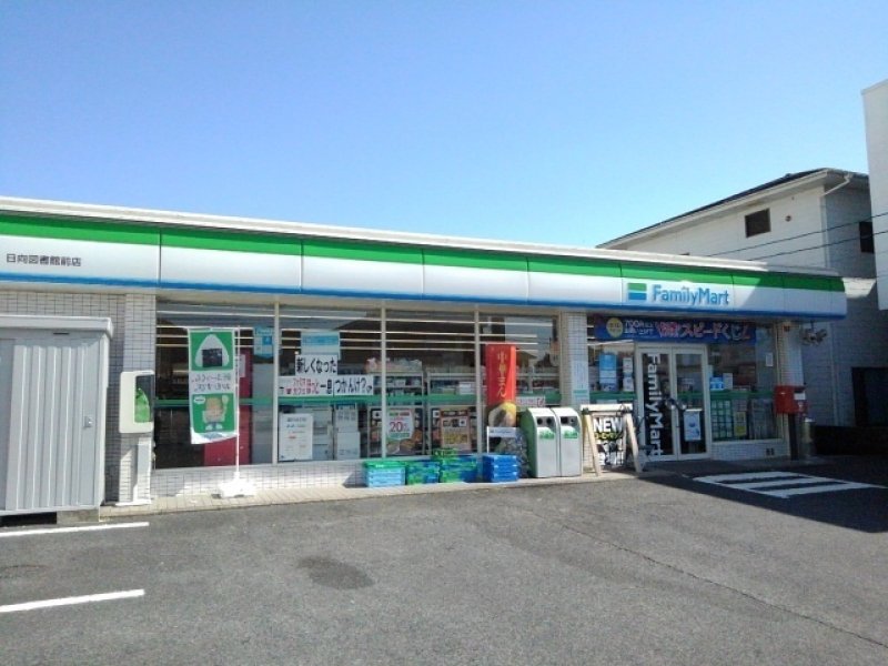 画像:外観・内観