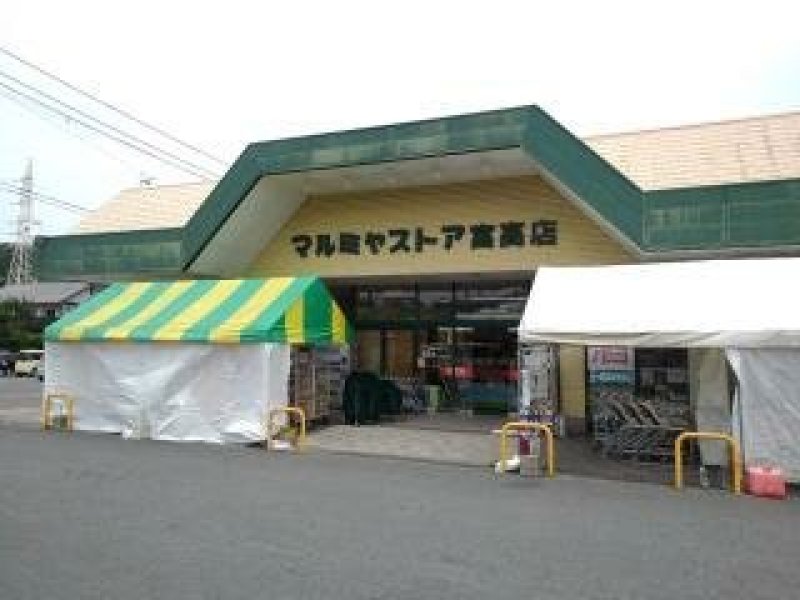 画像:外観・内観