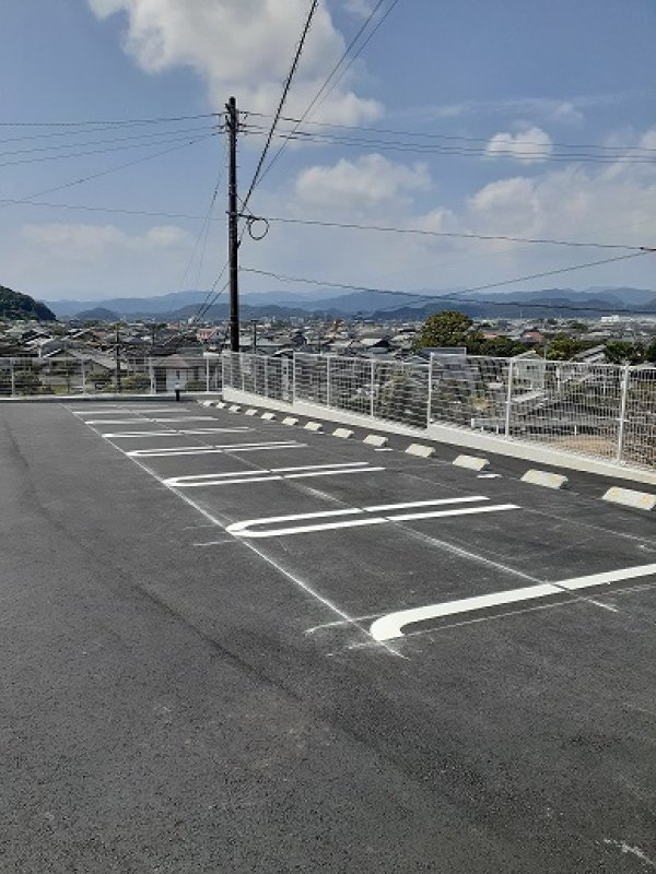画像:外観・内観