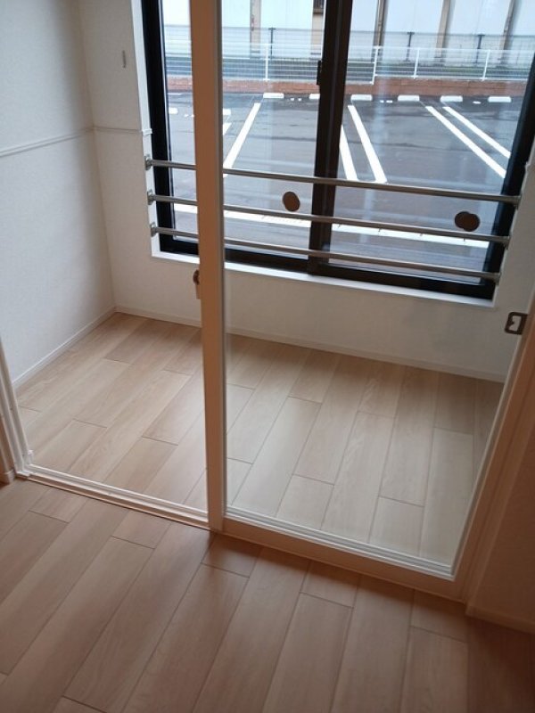 画像:外観・内観