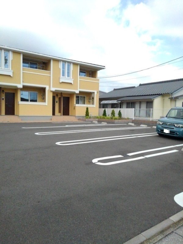 画像:外観・内観