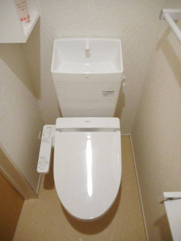 画像:外観・内観