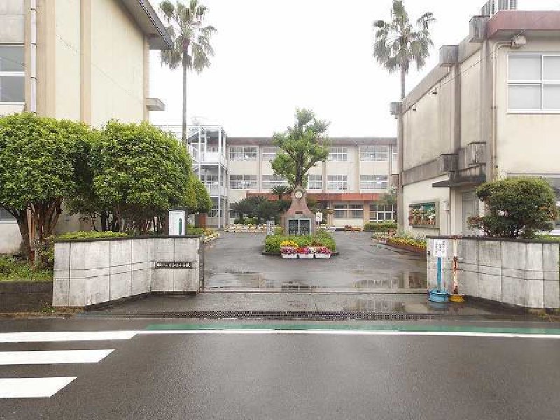 画像:外観・内観