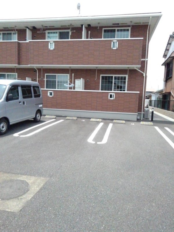 画像:外観・内観